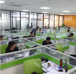 智能智造新體驗(yàn) 樺樺數(shù)控?cái)y手經(jīng)銷商共探國(guó)內(nèi)貿(mào)易代理新篇章